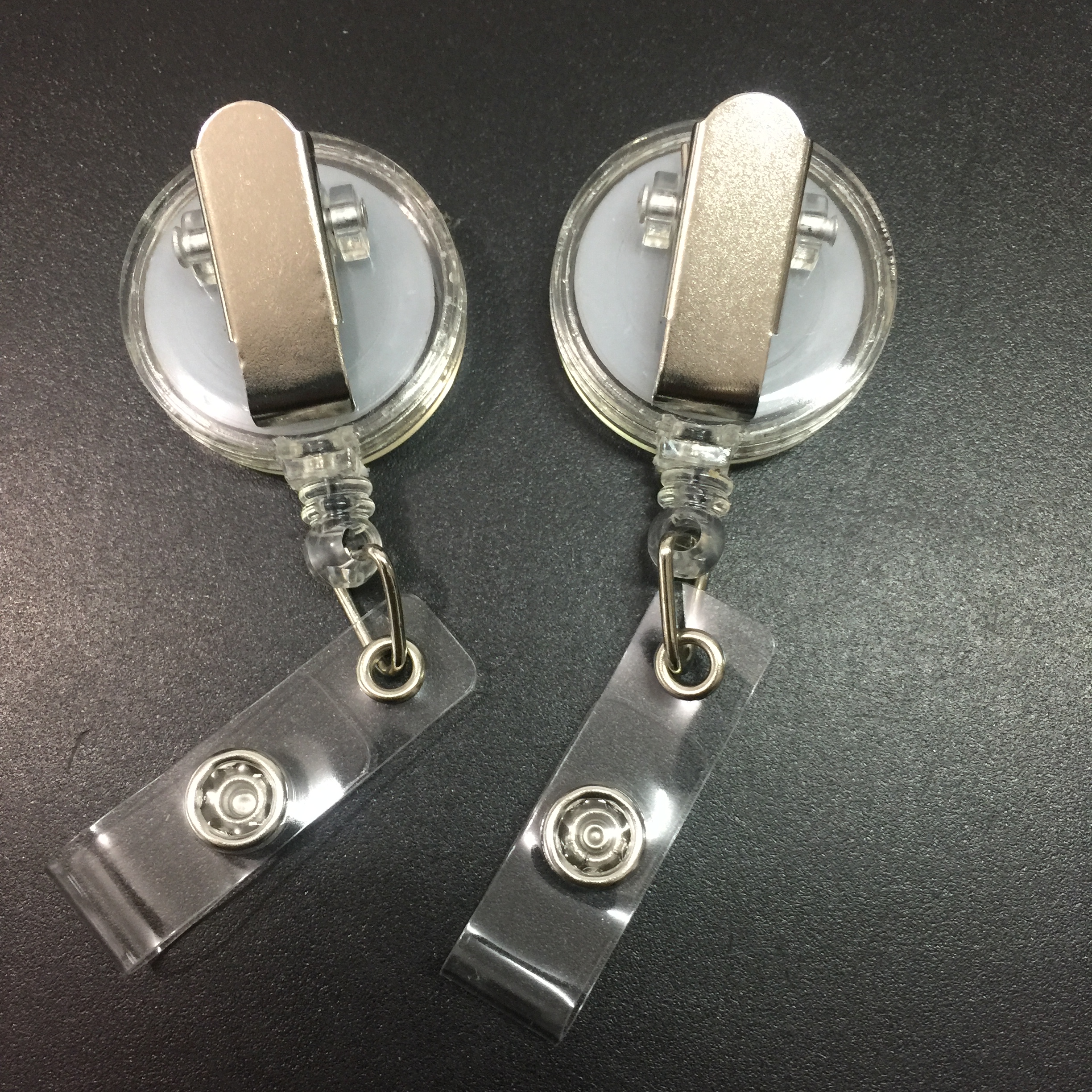 32MM Round ABS Retractable badge holder with fixed clip